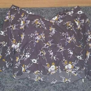 Brown flowy floral blouse
